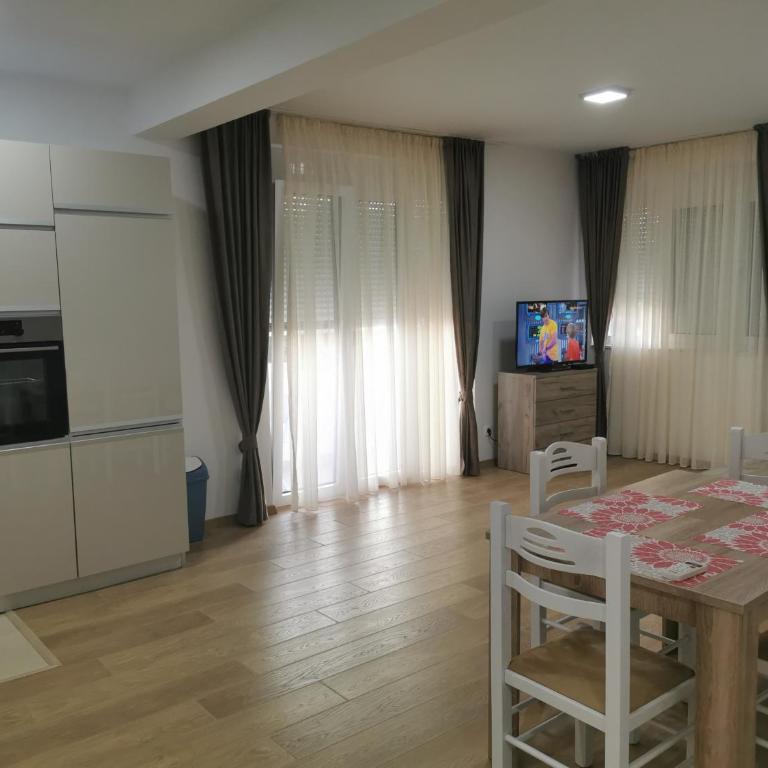 Chez Vous - One-Bedroom Apartment - 58