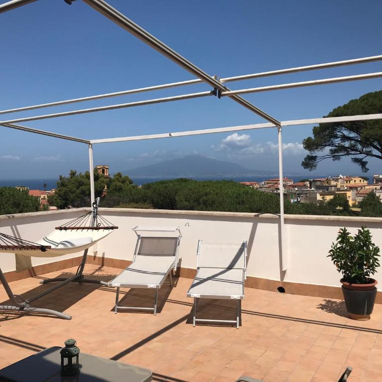 Casa Bice Amazing view of Vesuvius with Pool - Two-Bedroom Apartment - 5