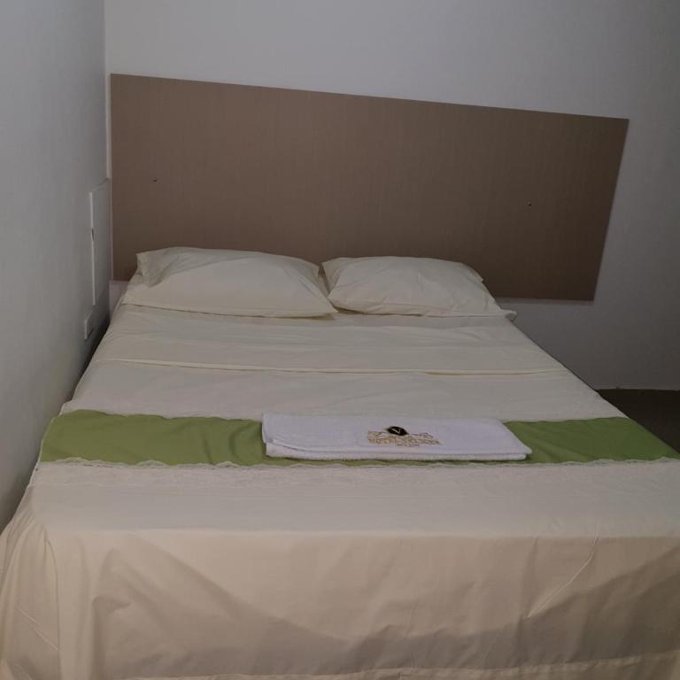 Hotel Velices - Habitación Doble Deluxe con balcón - 13