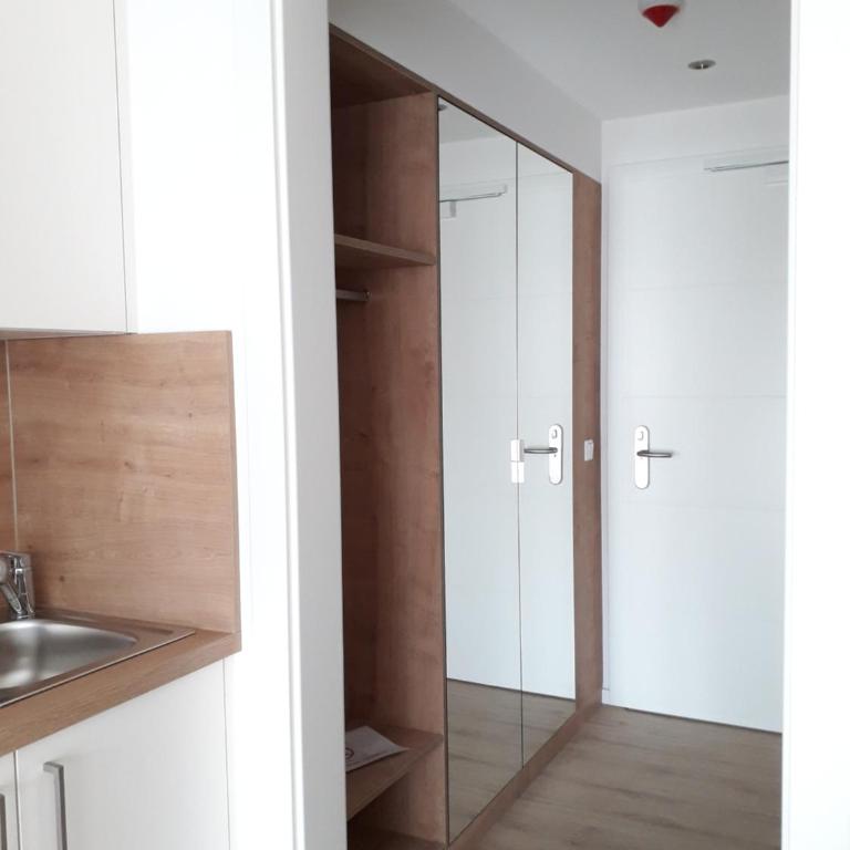 Appartementhotel Fidelio - Doppelzimmer mit Balkon - 5