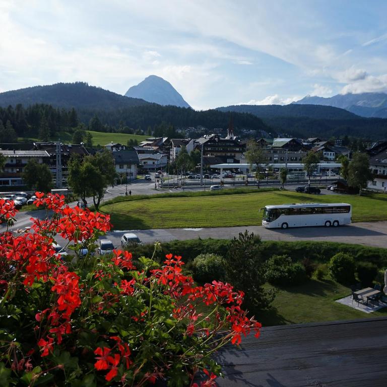 Hotel Egerthof B&B - Doppelzimmer mit Balkon - 3
