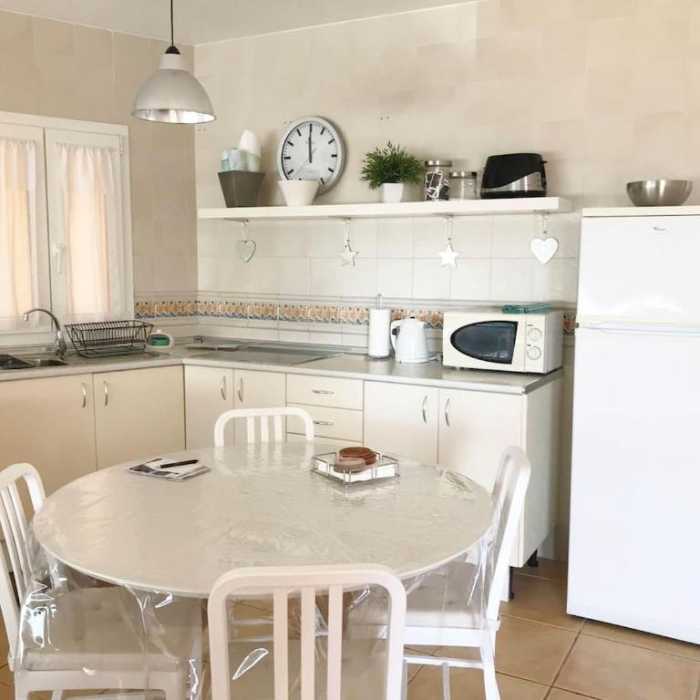MY OCEAN HOME - Breathtaking location, Steps to the ocean, Spacious sea view, Fully Equipped and Well-Furnished with Private Entrance and High-Speed Fiber Optic Internet - Apartamento con vistas al mar - 16