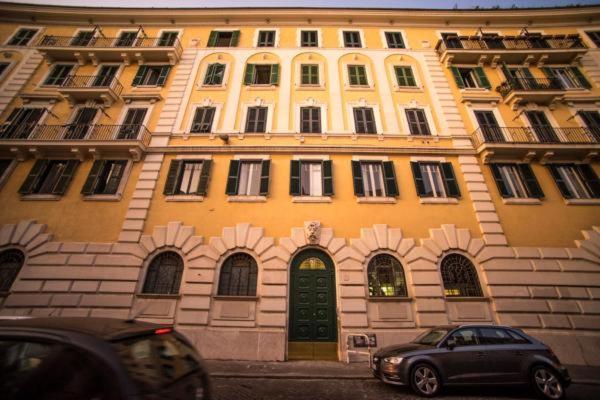 Trastevere Corner Eight - Camera Tripla con Bagno Privato Esterno - 4
