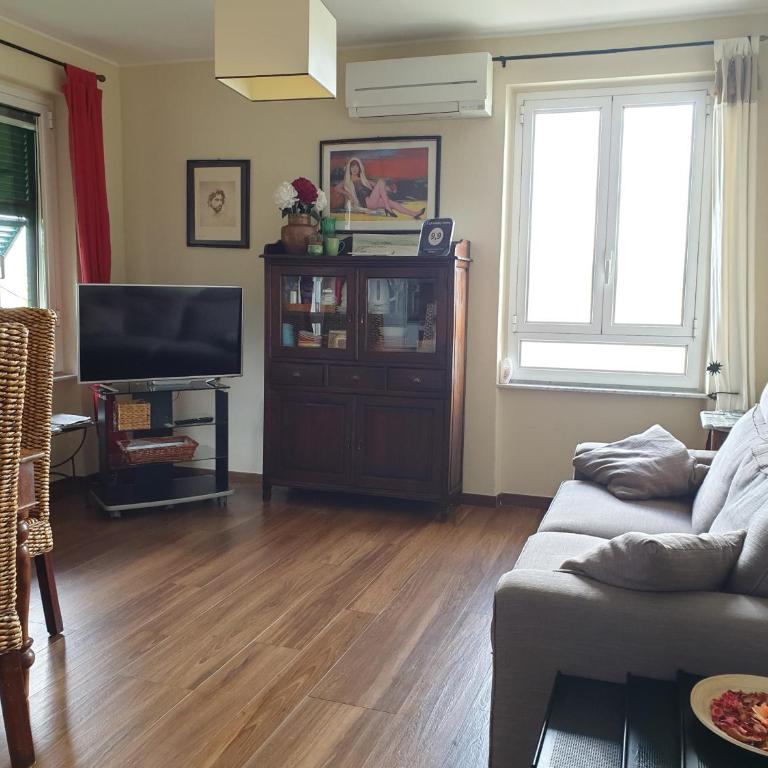 il 23 Holiday Home - Casa con 2 Camere da Letto - 4