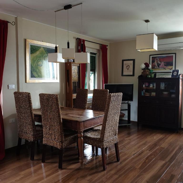 il 23 Holiday Home - Casa con 2 Camere da Letto - 3