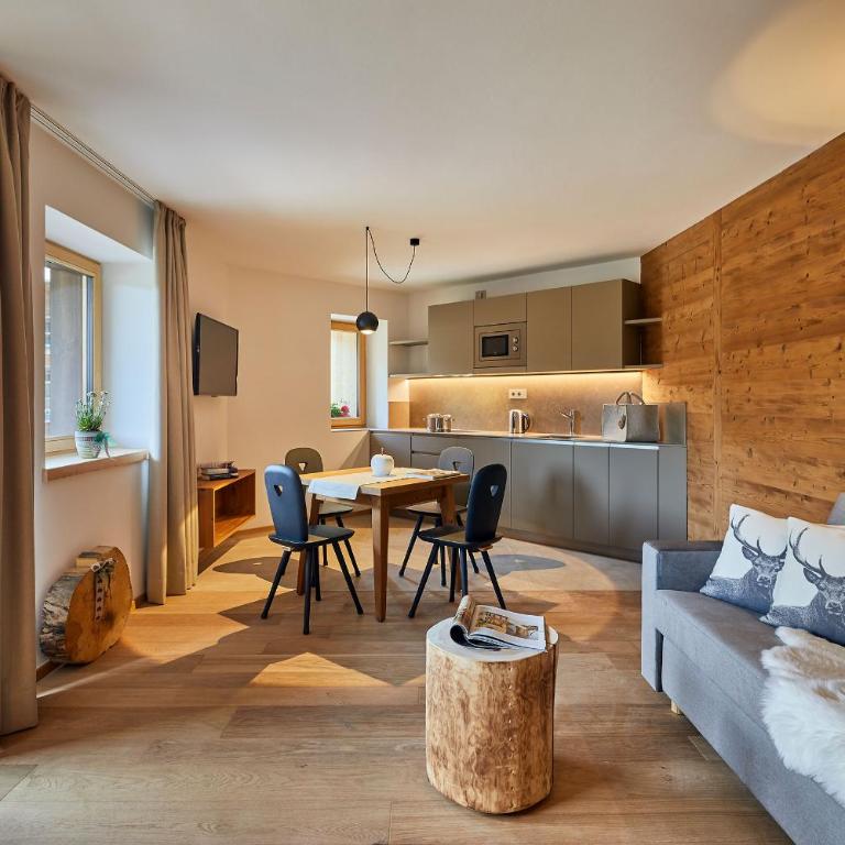 Les Contrades - One-Bedroom Apartment - 2