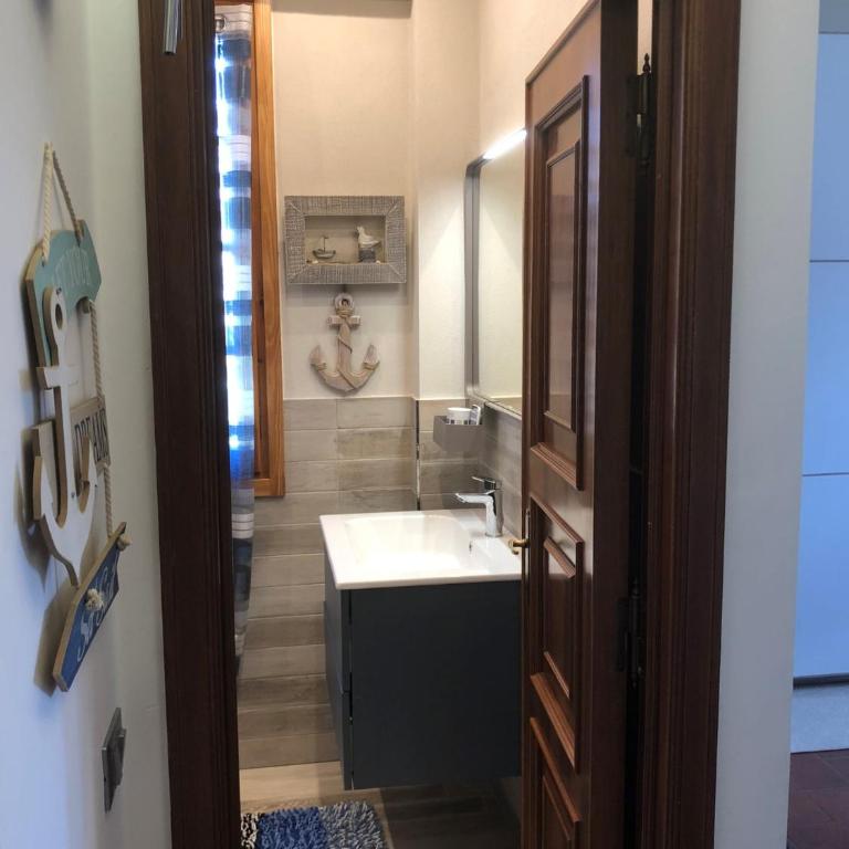 Jenny's Country Dreamhouse - Deluxe Double Room with Shower - 14