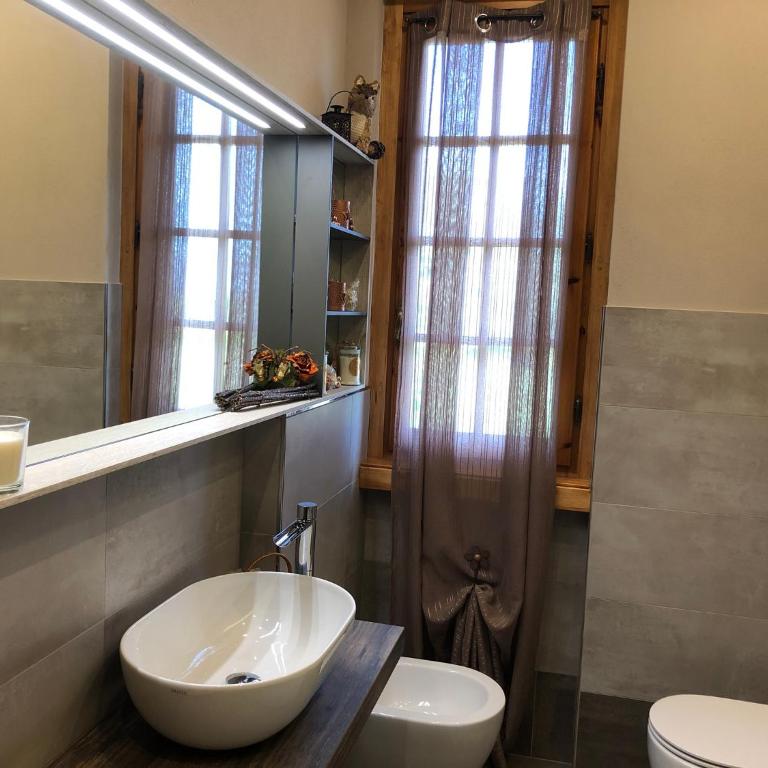Jenny's Country Dreamhouse - Deluxe Double Room with Bath - 14