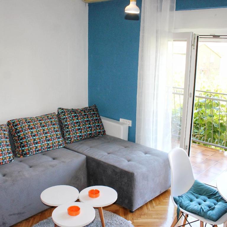 Apartments Jovana - Apartment with Sea View - 13