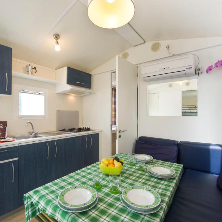 Camping La Pineta - Casa Mobile - 3