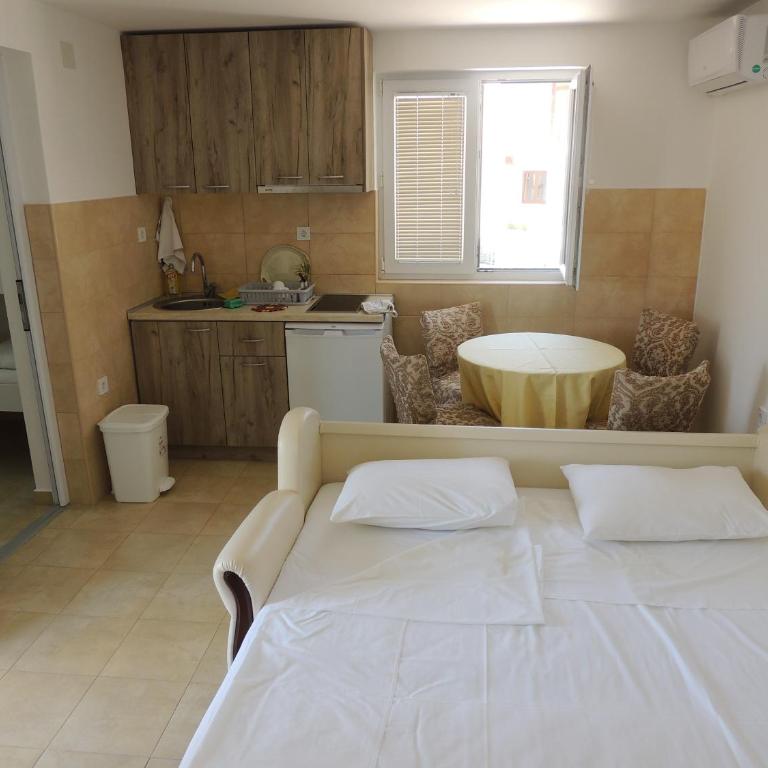 Apartment Šušanj - Bar - One-Bedroom Apartment - 22