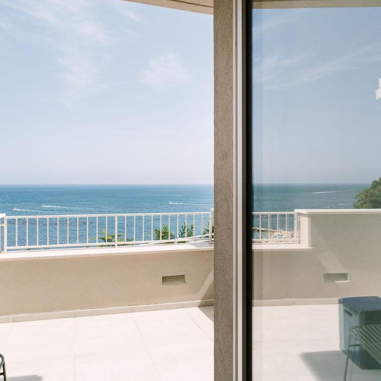 NUMA HOTEL - Camera Matrimoniale con Vista Mare - 3