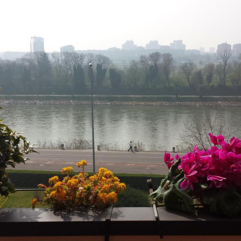 Verona Amazing River View - Appartamento con 1 Camera da Letto - 9