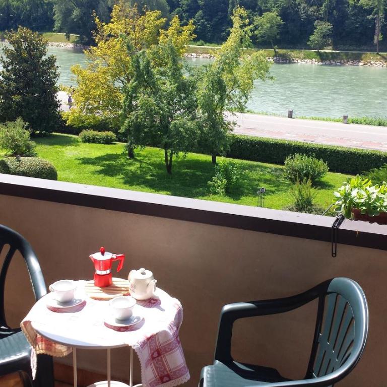 Verona Amazing River View - Appartamento con 1 Camera da Letto - 2