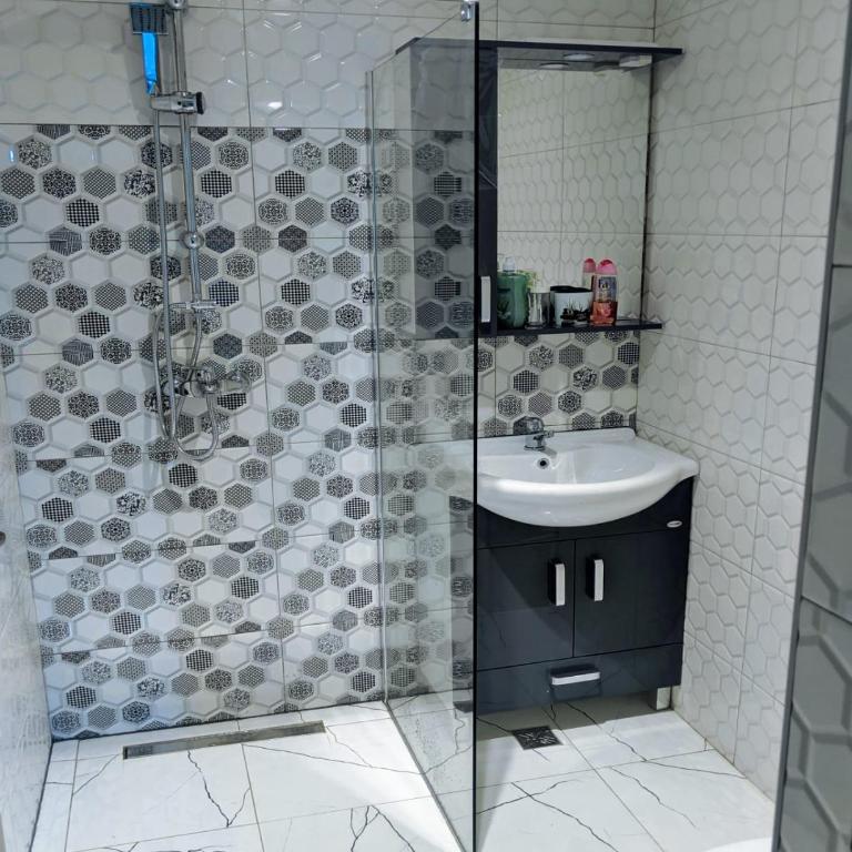 GH Moonlight - Apartman sa Terasom - 1