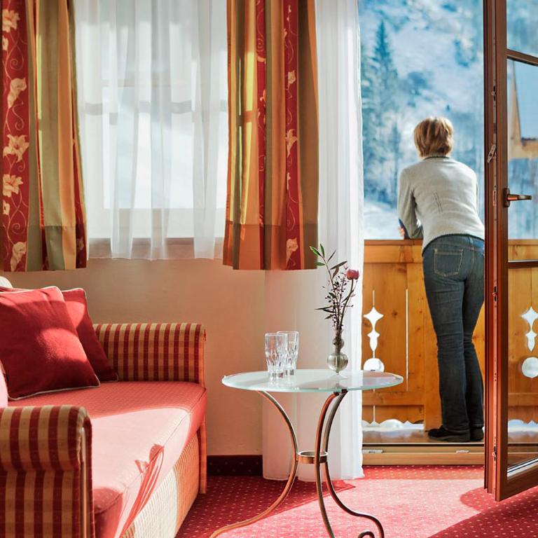 Landhotel Untermüllnergut - Deluxe Doppelzimmer mit Balkon - 4
