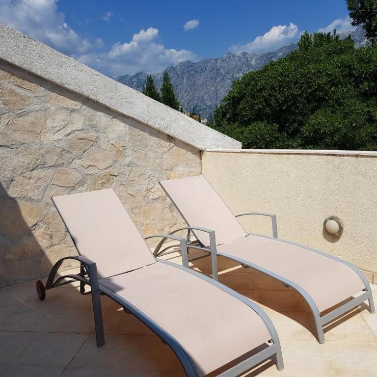 Prima Casa - Two-Bedroom House - 22