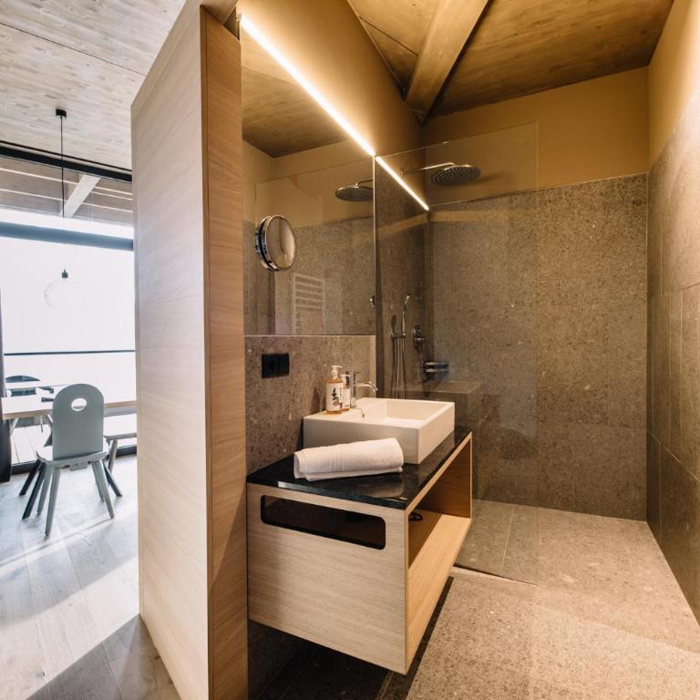 Panoramic Suites Winzerhöhe - Suite Deluxe - 3