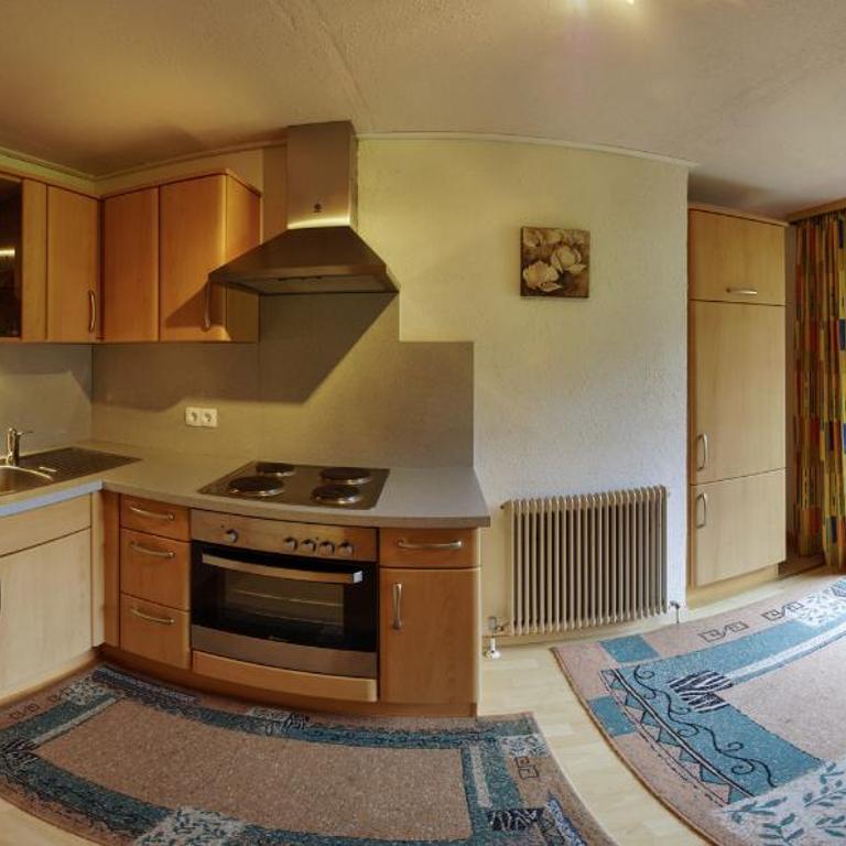 Gästehaus Elfi - Standard Apartment mit 2 Schlafzimmern und Balkon - 8