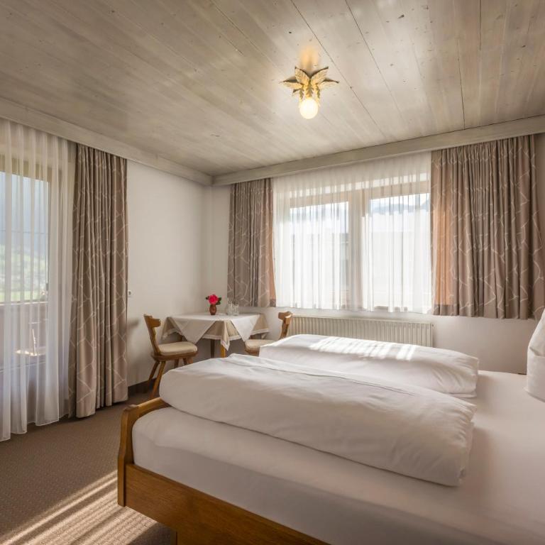 Gästehaus Rauch - Doppelzimmer mit Balkon - 10