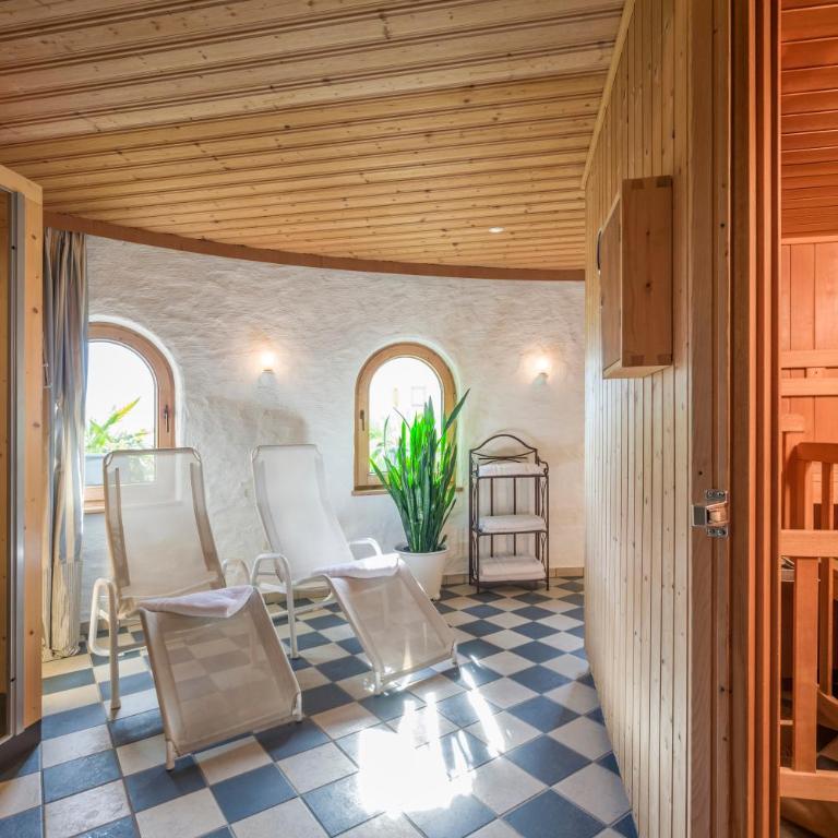 Gästehaus Rauch - Doppelzimmer mit Balkon - 3