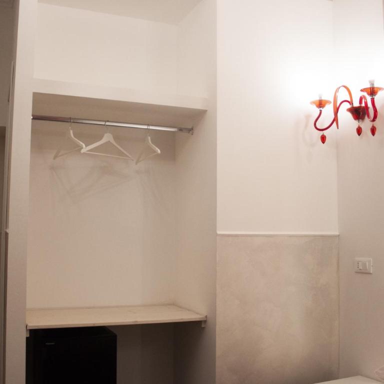 Rubino Guest House - Standard Double Room - 8