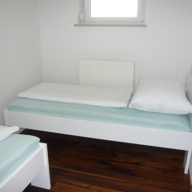 Haus am Weinberg II - Apartment mit 2 Schlafzimmern und Garten - 39