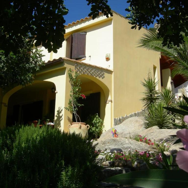 Villetta in zona panoramica, immersa nel verde della macchia mediterranea - Two-Bedroom Apartment - 25