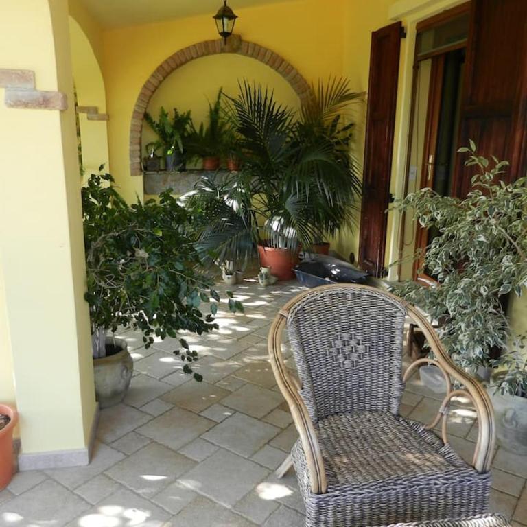 Villetta in zona panoramica, immersa nel verde della macchia mediterranea - Two-Bedroom Apartment - 29