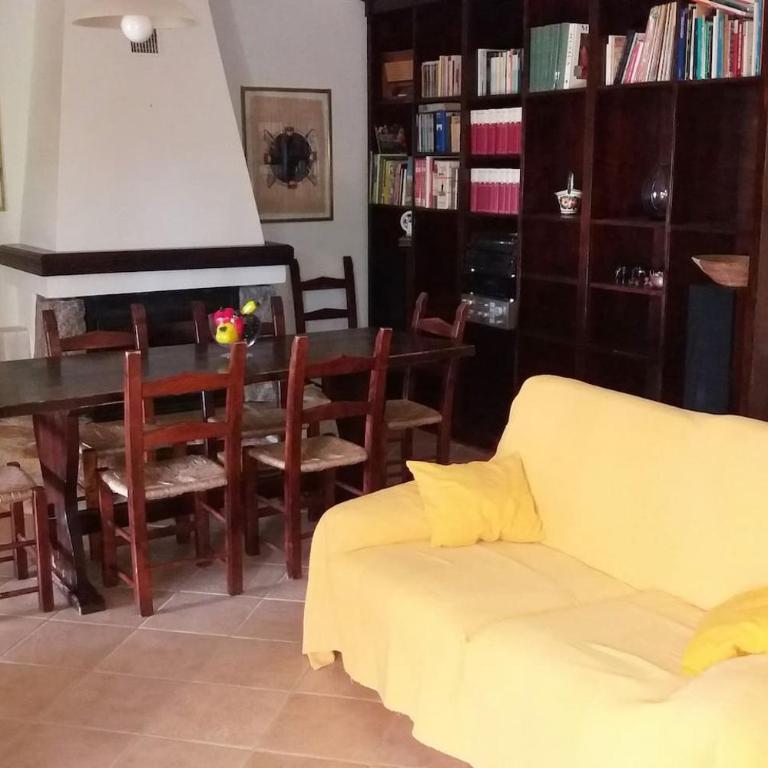 Villetta in zona panoramica, immersa nel verde della macchia mediterranea - Two-Bedroom Apartment - 38