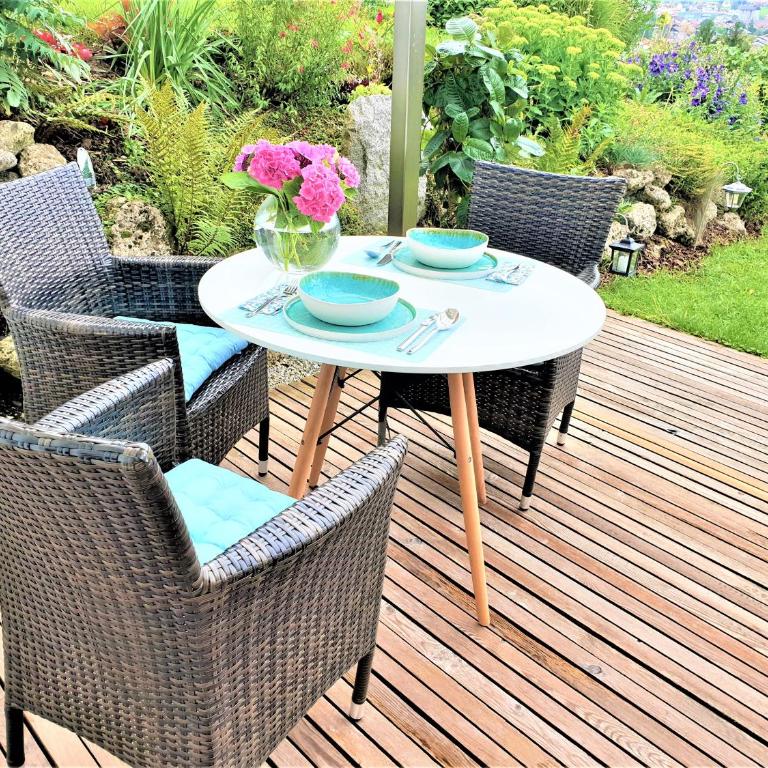 Haus am Weinberg II - Apartment mit 2 Schlafzimmern und Garten - 24