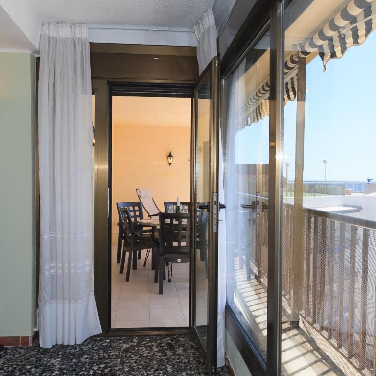 UHC Acantilados Family Apartments - Two-Bedroom Apartment - 25