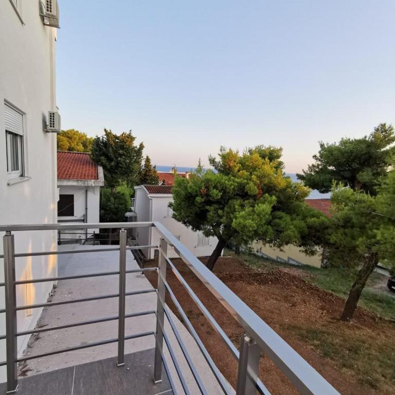 Chez Vous - One-Bedroom Apartment - 57