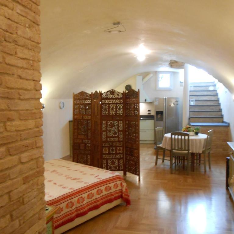 Little Cagliari - Studio - 12