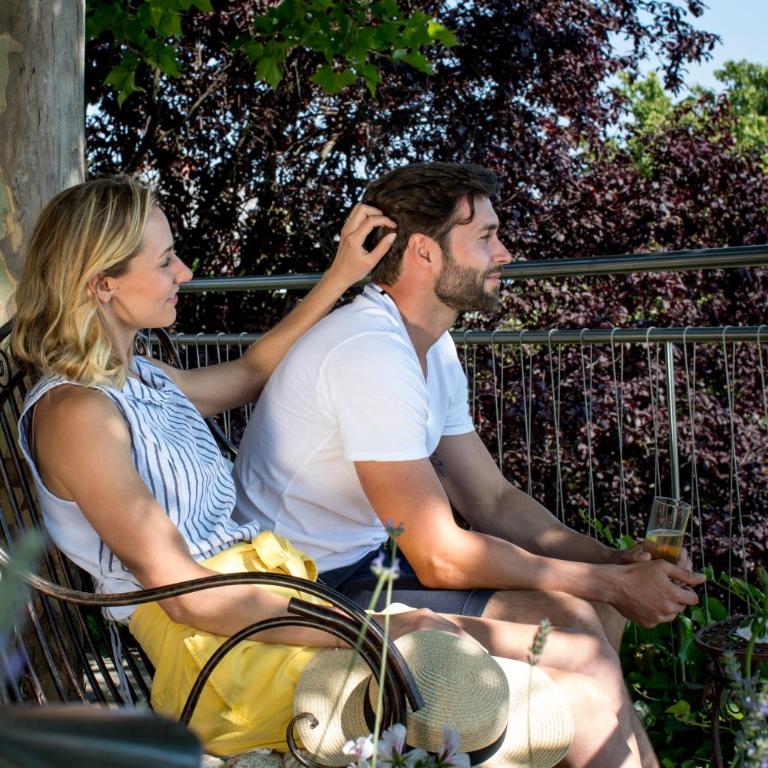 Familienweingut Oberer Germuth - Camera Matrimoniale con Terrazza - 2