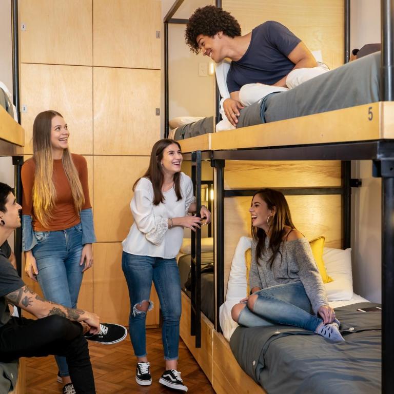 Milhouse Avenue - Cama individual en dormitorio mixto - 4