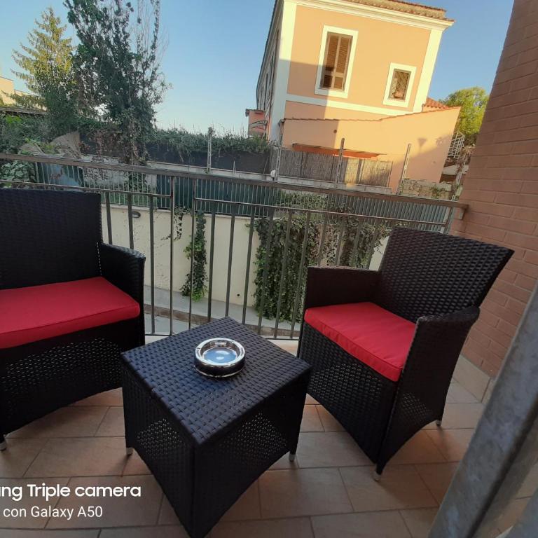 Hillary E Vale Room - Camera King con Balcone - 20