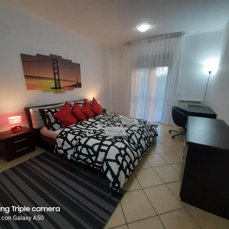 Hillary E Vale Room - Camera King con Balcone - 13