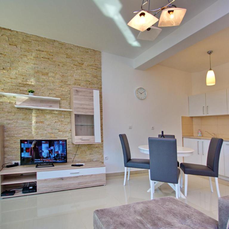 Apartment Dobrota - Apartment with Sea View - 3