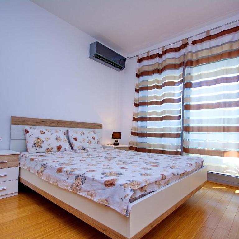 Apartment Dobrota - Apartment with Sea View - 8