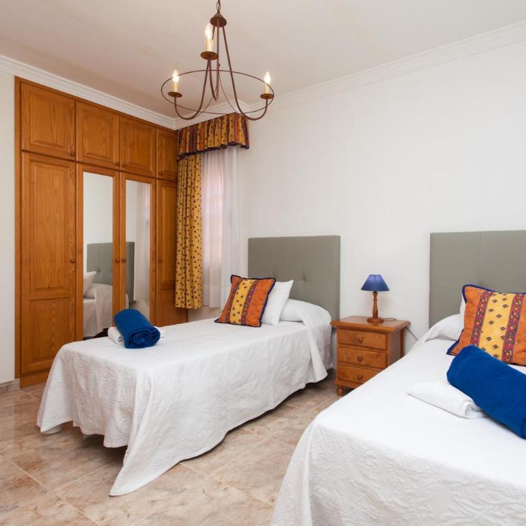 Vv ORAMAS - Three-Bedroom Villa - 27