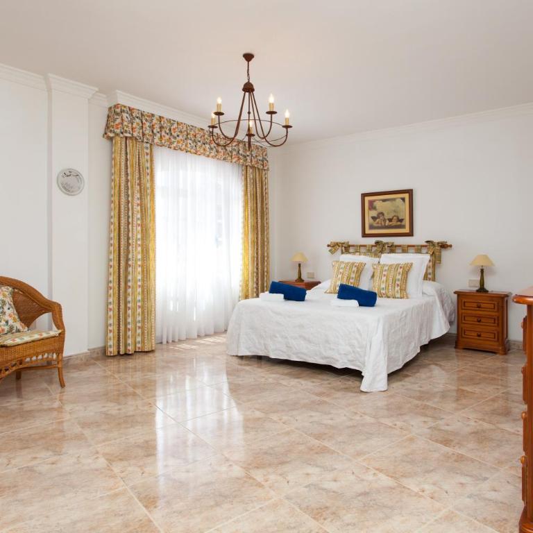 Vv ORAMAS - Three-Bedroom Villa - 18