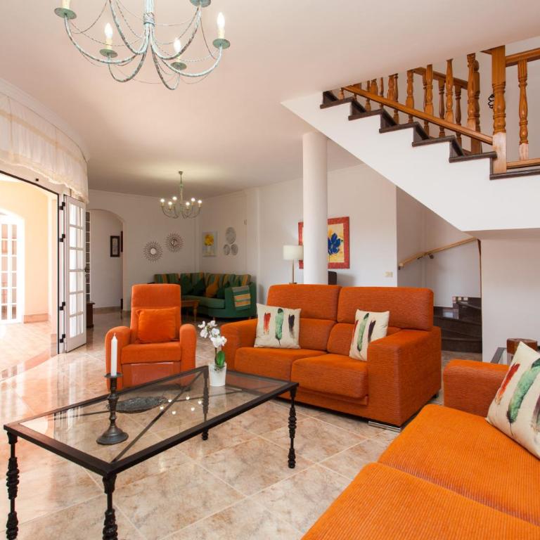 Vv ORAMAS - Three-Bedroom Villa - 16