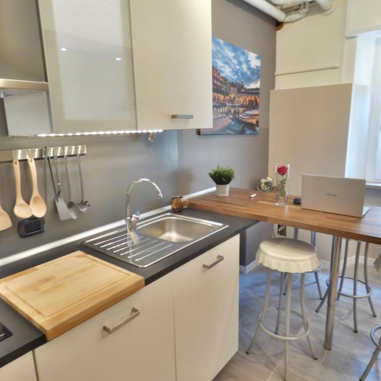 Charming House in Old Town Desenzano - Appartamento - 35