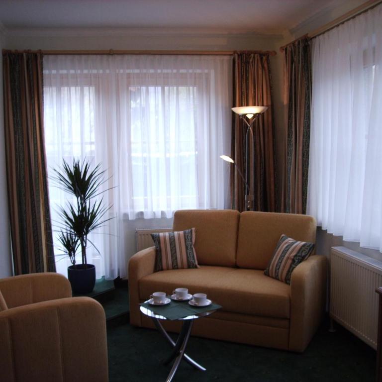 Pension Heidi - Apartment mit 2 Schlafzimmern und Balkon - 17