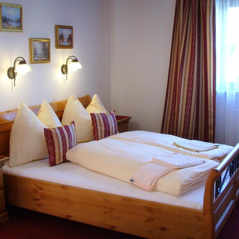 Pension Heidi - Apartment mit 2 Schlafzimmern und Balkon - 2
