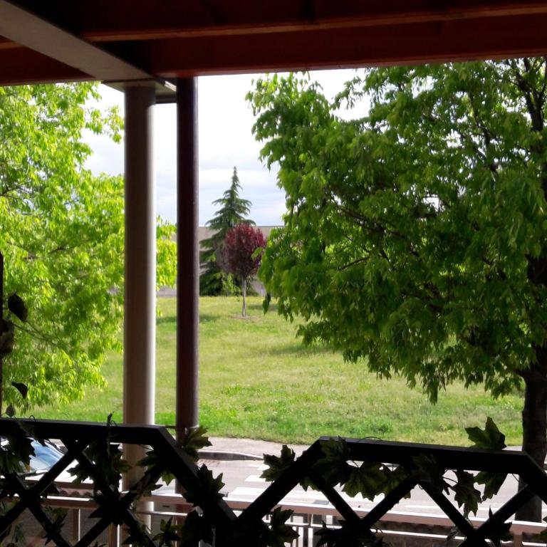 garda felice - One-Bedroom Apartment - 10