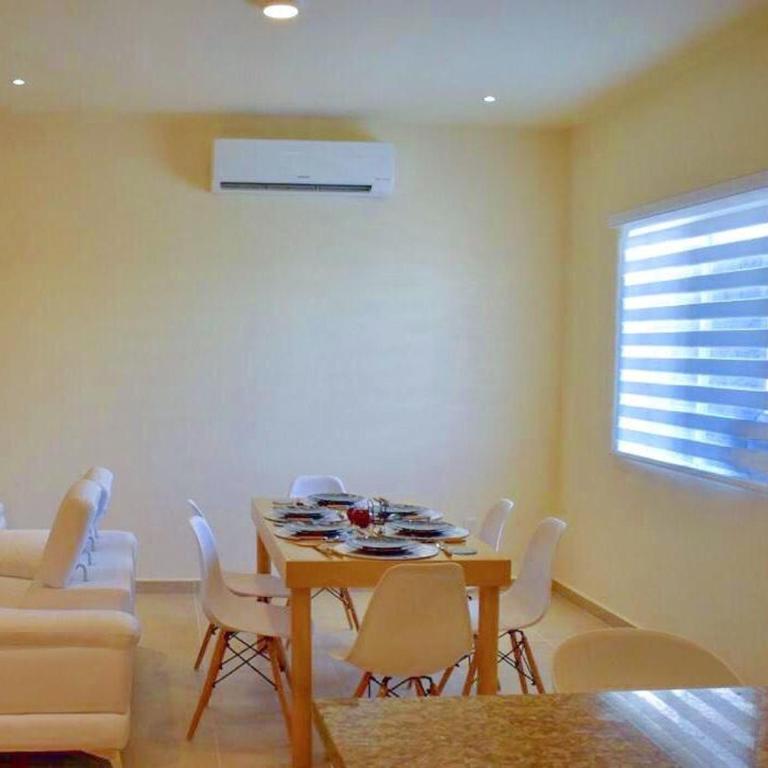 Hermoso departamento vacacional en Playa del Carmen - Three-Bedroom Apartment - 2