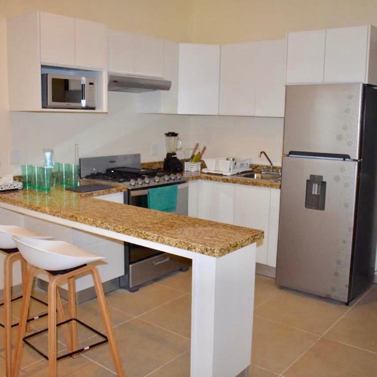 Hermoso departamento vacacional en Playa del Carmen - Three-Bedroom Apartment - 6