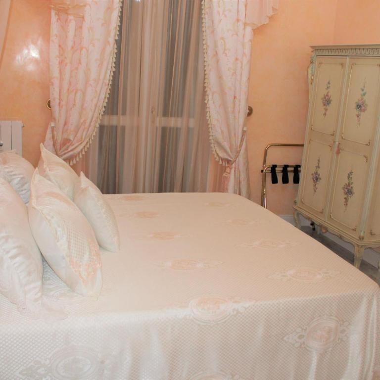 FD Luxury rooms - Camera Matrimoniale Deluxe con Balcone - 9